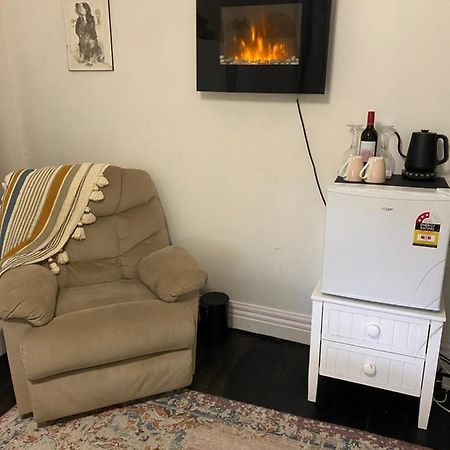 ملبورن Lovely Older Home المظهر الخارجي الصورة